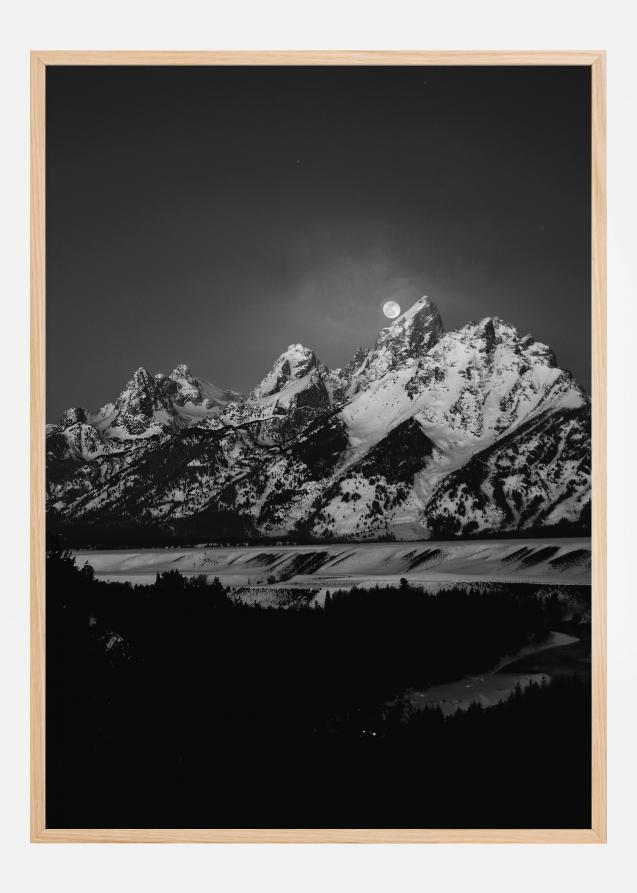Bildverkstad Full Moon Sets in the Teton Mountain Range Poster
