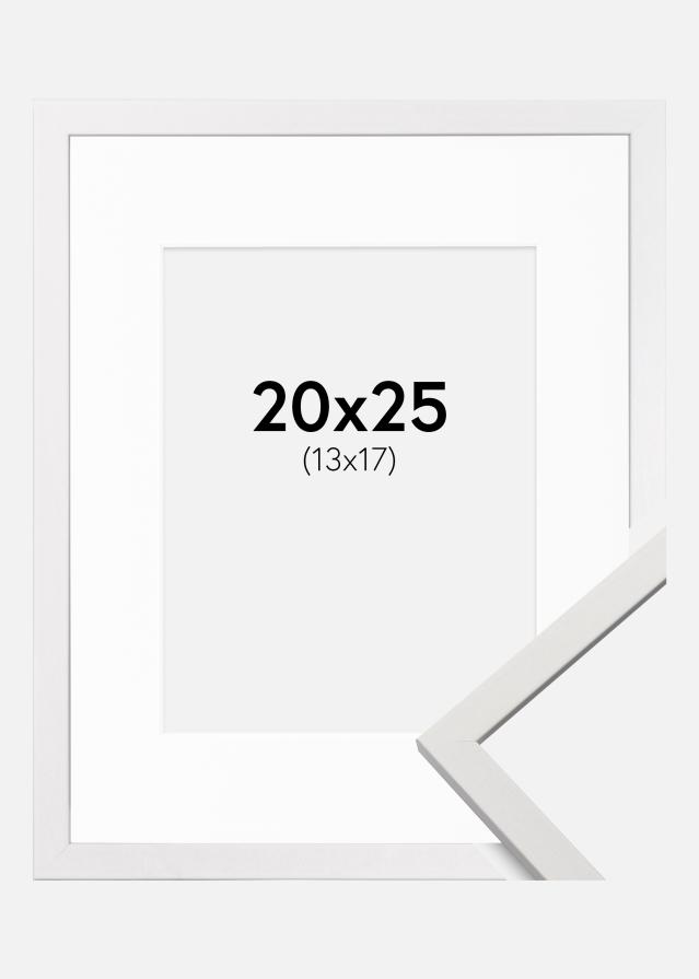 Ram med passepartou Kader Edsbyn Wit 20x25 cm - Passe-partout Wit 14x18 cm