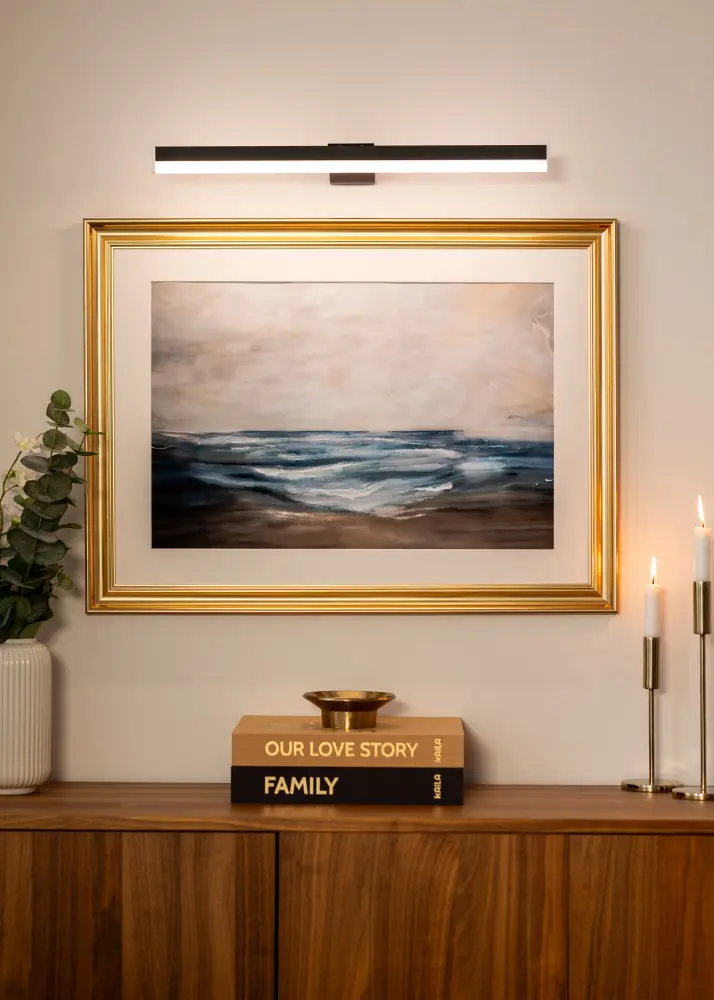 KAILA KAILA Radiate Batterijgevoede Schilderijlamp 55 cm - Zwart