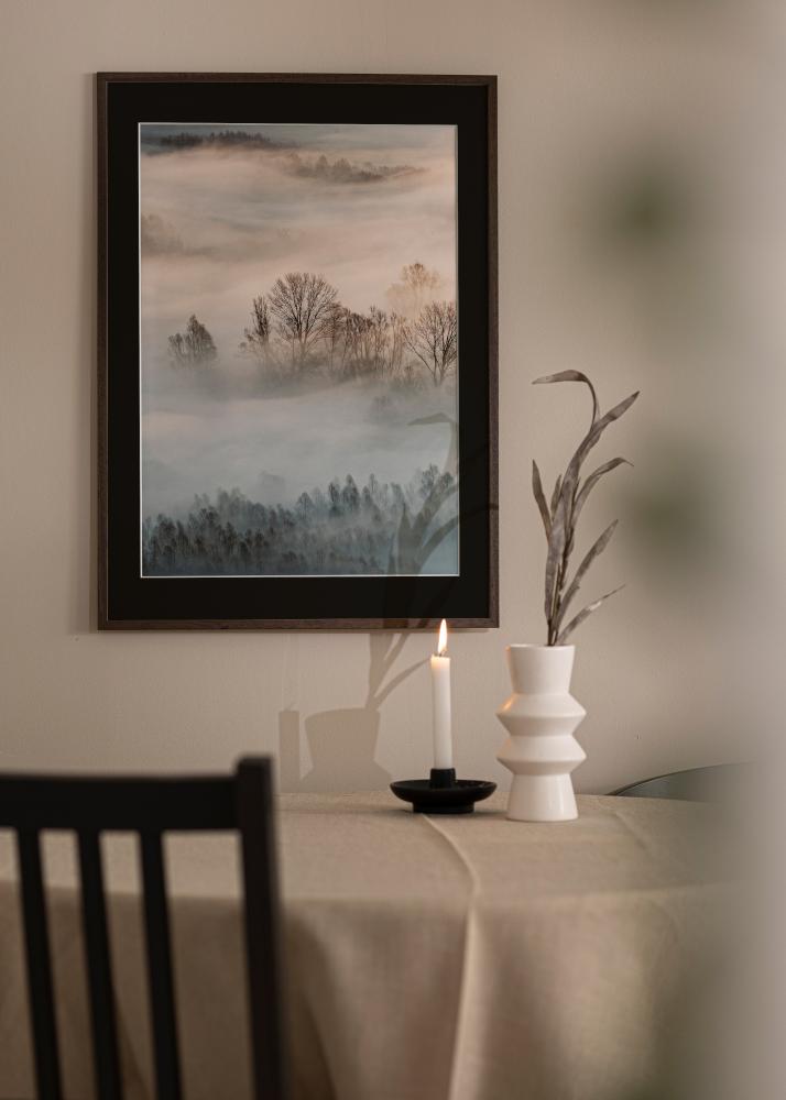 Ram med passepartou Kader Edsbyn Walnoot 35x50 cm - Passe-partout Zwart 24x30 cm