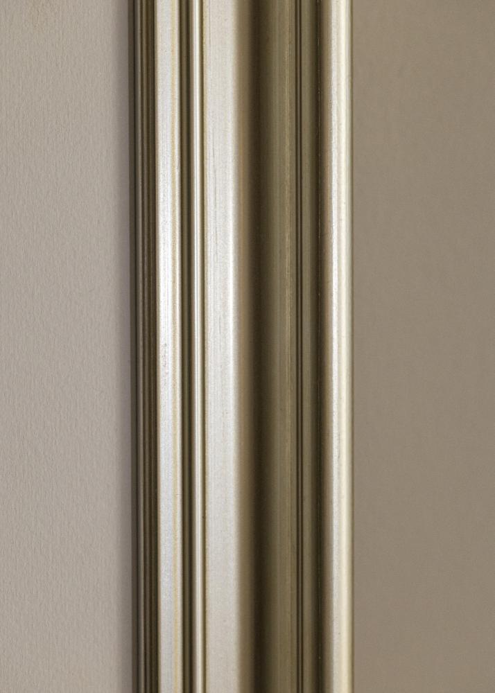 Ramverkstad Kader Mora Premium Zilver 60x90 cm