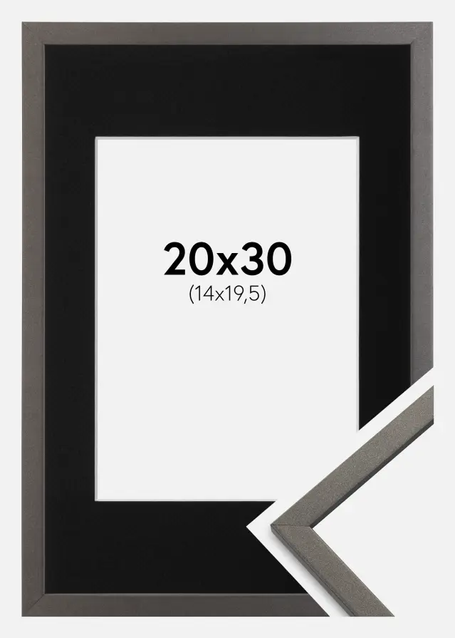 Ram med passepartou Kader Edsbyn Grafiet 20x30 cm - Passe-partout Zwart 15x21 cm (A5)
