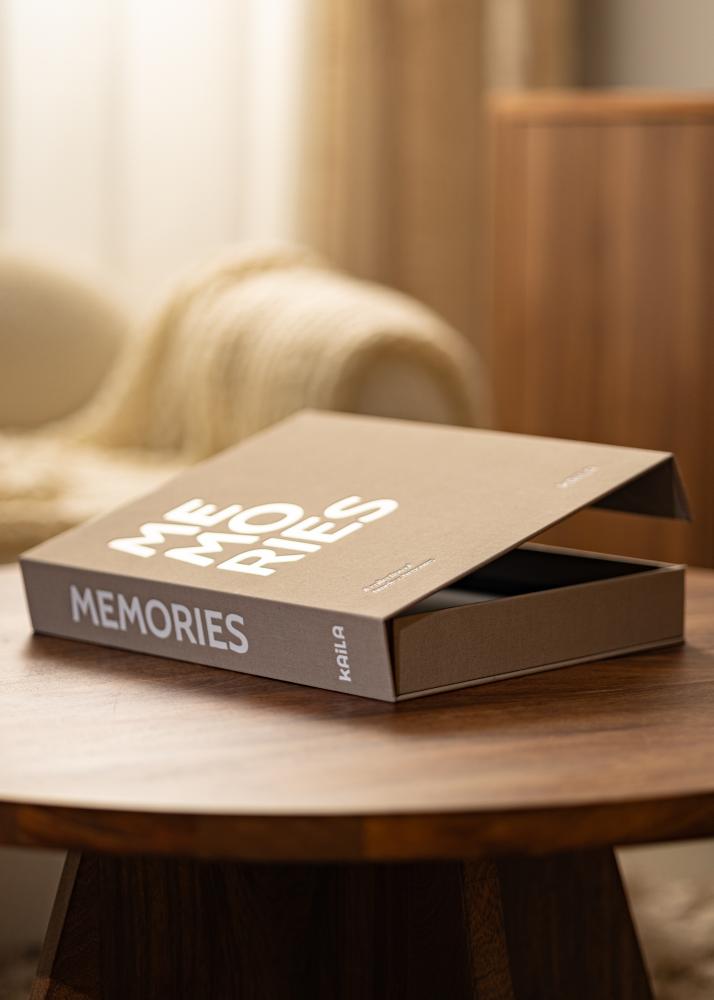 KAILA KAILA MEMORIES Grey/White - Coffee Table Photo Album (60 Zwarte zijden)